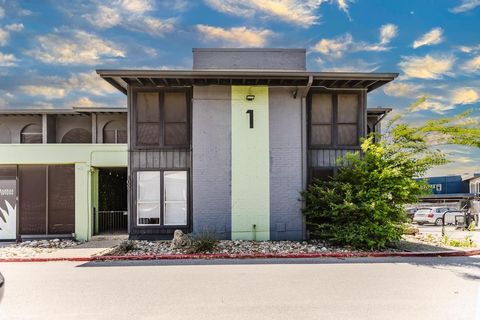 909 Reinli ST 102 Austin TX 78751