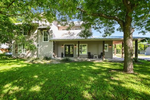 Photo of 2700 Flite Acres RD, Wimberley, TX 78676 (MLS # 4664641)