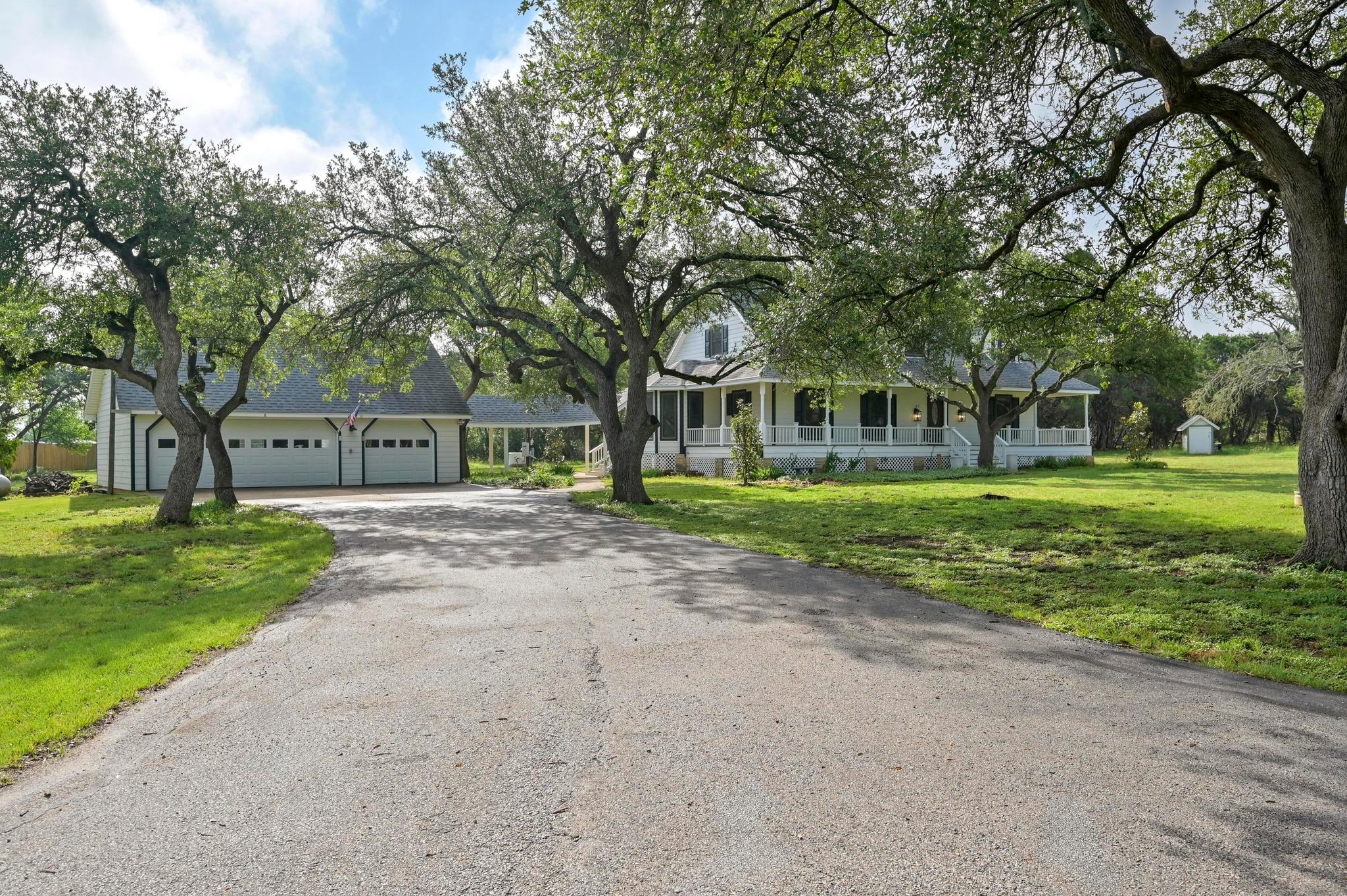 322 Mesa Oaks