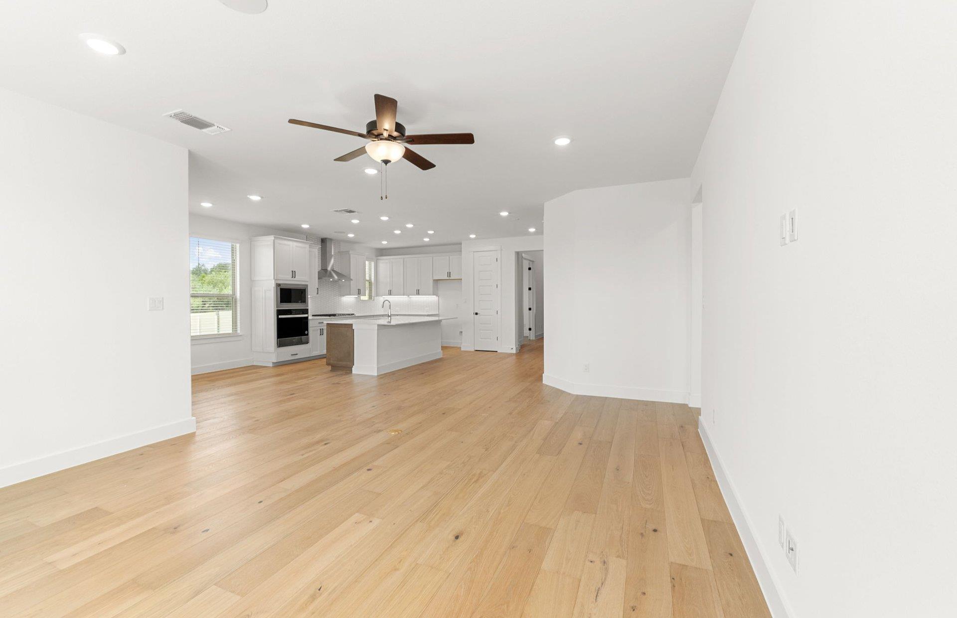 217 Peach Orchard LN