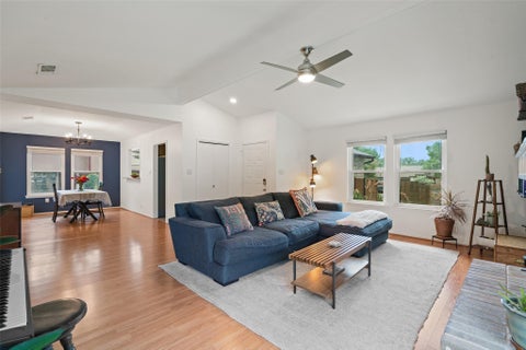 Tiny photo for 7501 Lakewood DR, Austin, TX 78750 (MLS # 7931832)