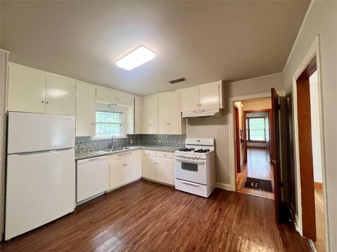 Tiny photo for 1808 E 38 1/2 ST, Austin, TX 78722 (MLS # 7528010)