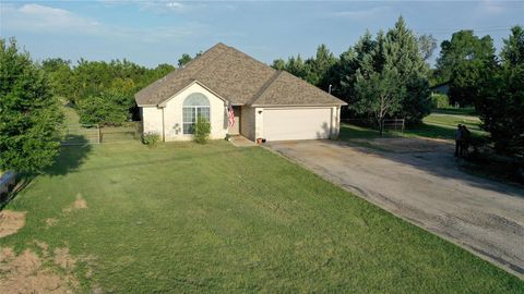 144 Round Up DR Liberty Hill TX 78642