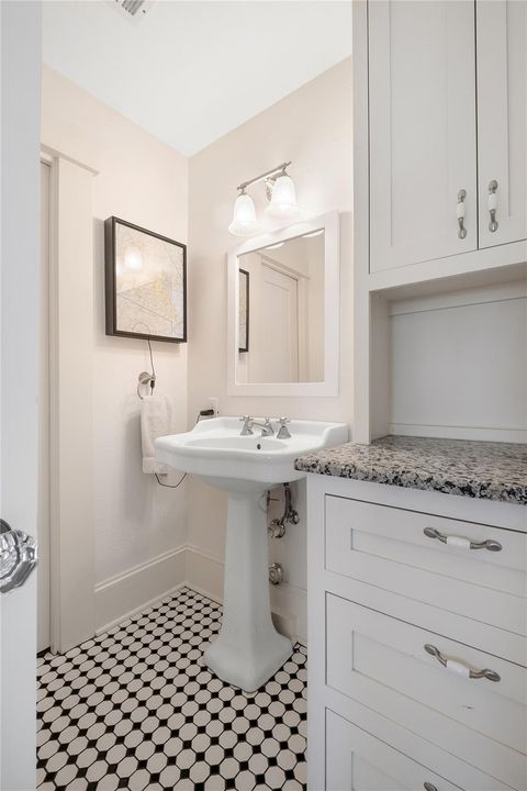 Tiny photo for 903 E 14th ST, Austin, TX 78702 (MLS # 3051723)