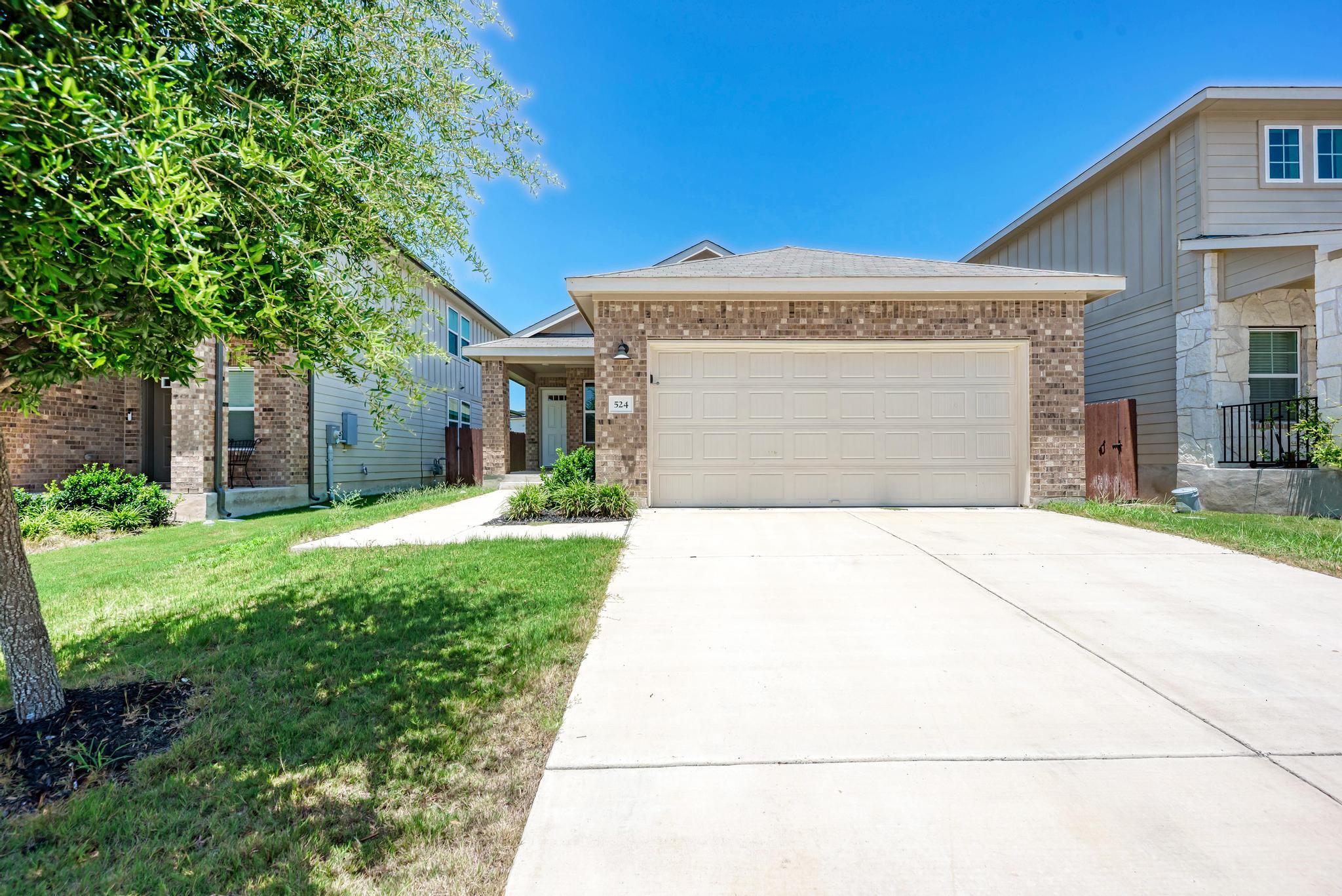 524 Longmount CV