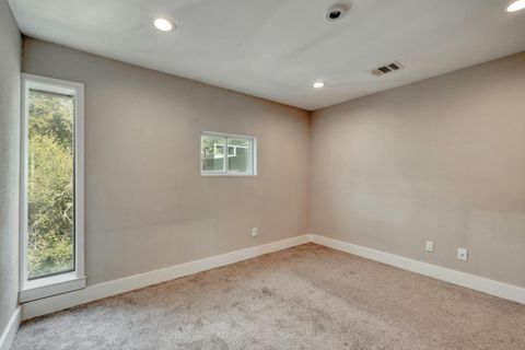 Tiny photo for 935 La Posada DR #212, Austin, TX 78752 (MLS # 4719266)