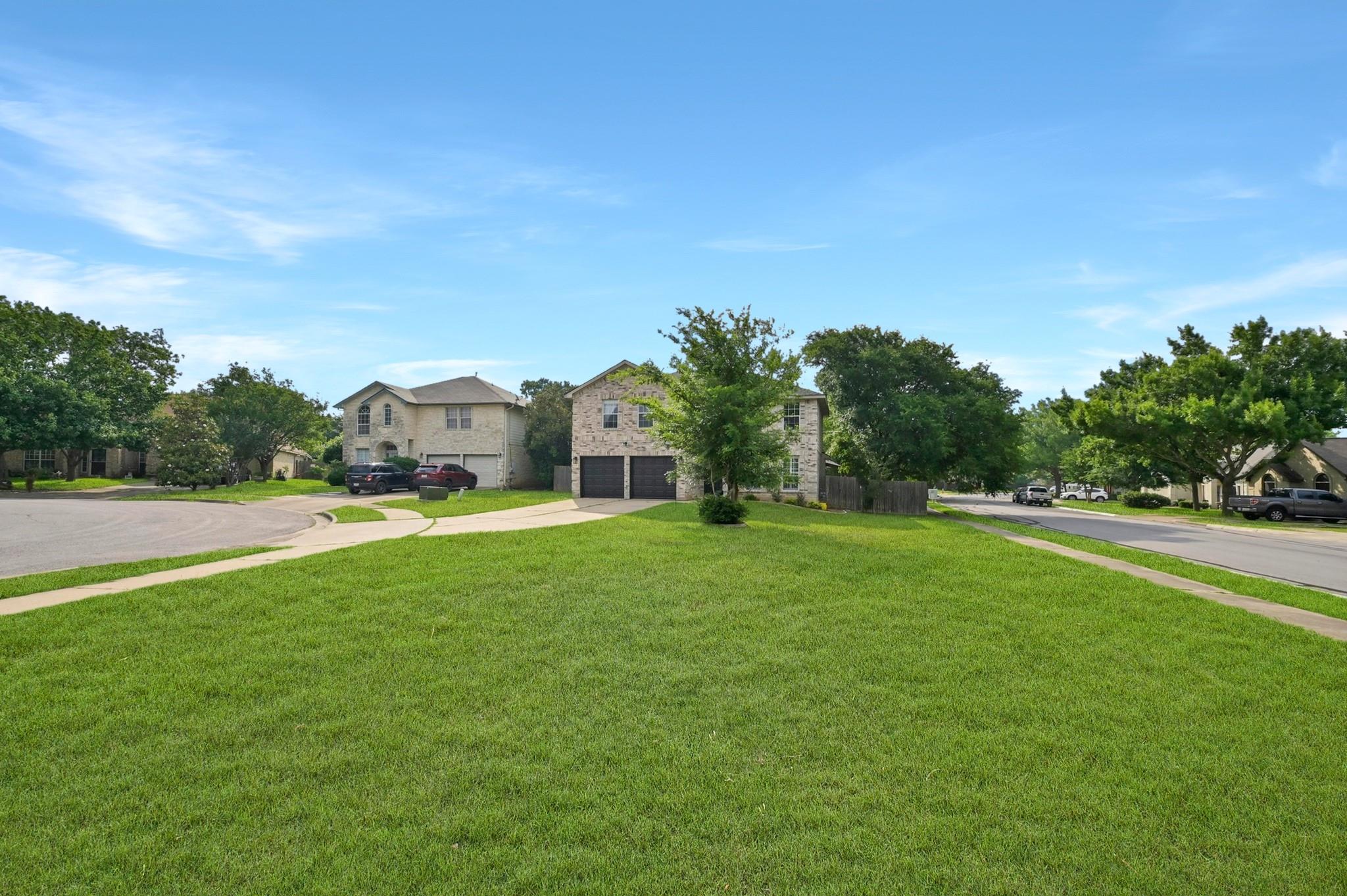 605 Galway Bay CV