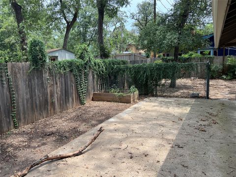 Tiny photo for 1200 Bentwood RD, Austin, TX 78722 (MLS # 6968666)