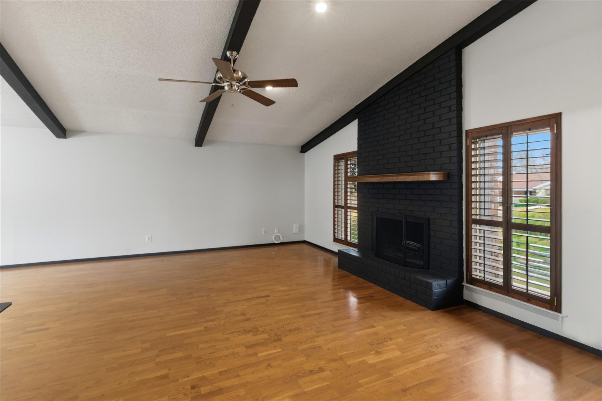 11602 Crosstimber DR