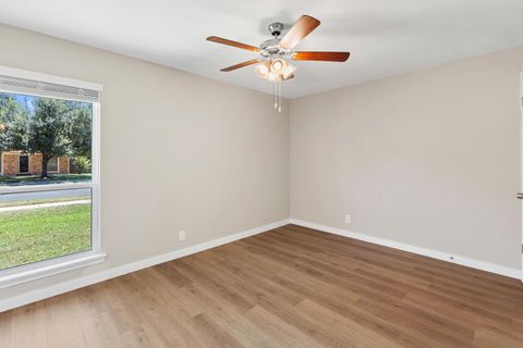 Tiny photo for 11602 Elk Park TRL, Austin, TX 78759 (MLS # 6370580)