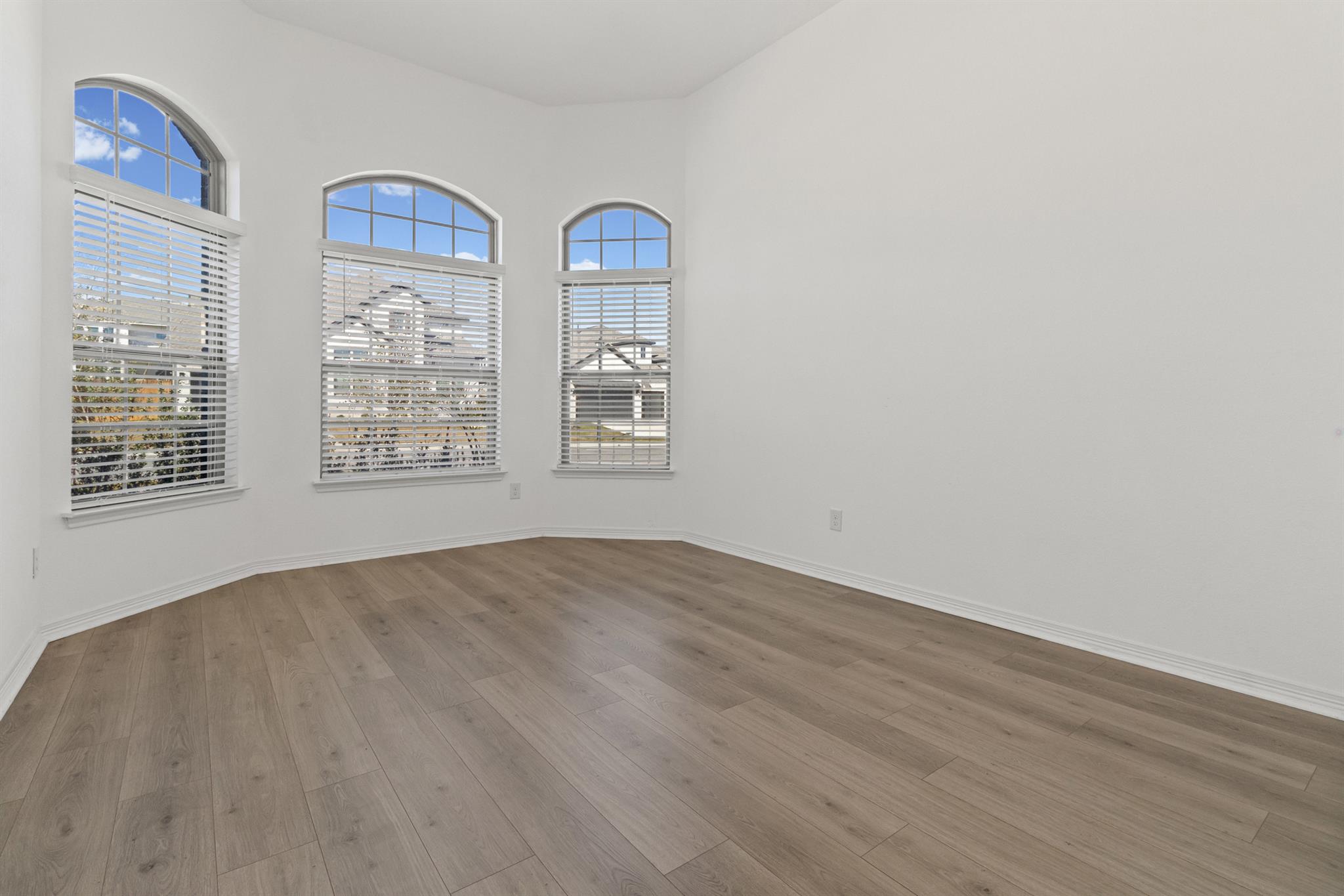 20520 Carries Ranch RD