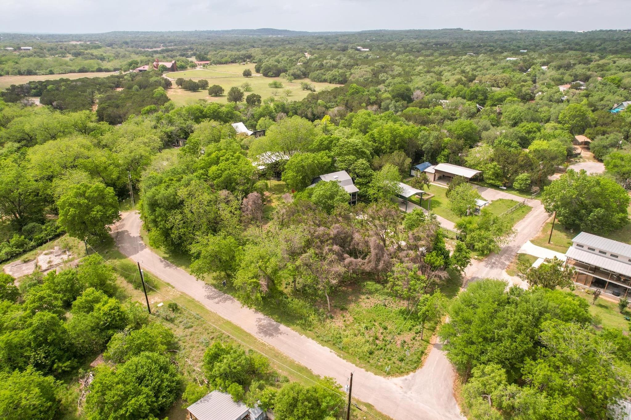 107 Edgewater DR