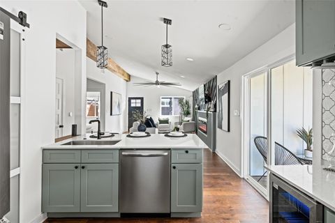 Tiny photo for 1006 Cherico ST, Austin, TX 78702 (MLS # 9941897)