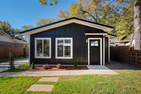 Tiny photo for 1006 Cherico ST, Austin, TX 78702 (MLS # 9941897)
