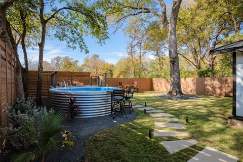 Tiny photo for 1006 Cherico ST, Austin, TX 78702 (MLS # 9941897)