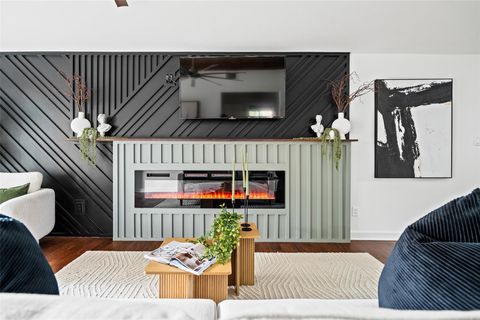 Tiny photo for 1006 Cherico ST, Austin, TX 78702 (MLS # 9941897)