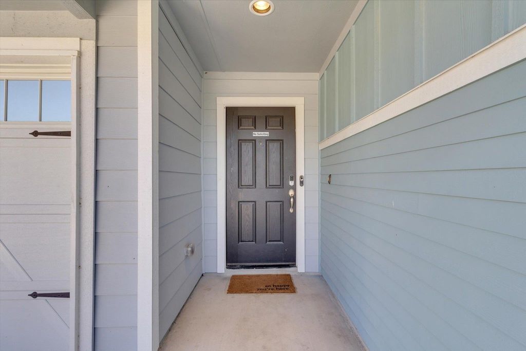 Photo of 425 Spiny Lizard LN, San Marcos, TX 78666 (MLS # 3733034)