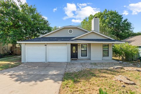 Photo of 11811 Rotherham DR, Austin, TX 78753 (MLS # 3033272)