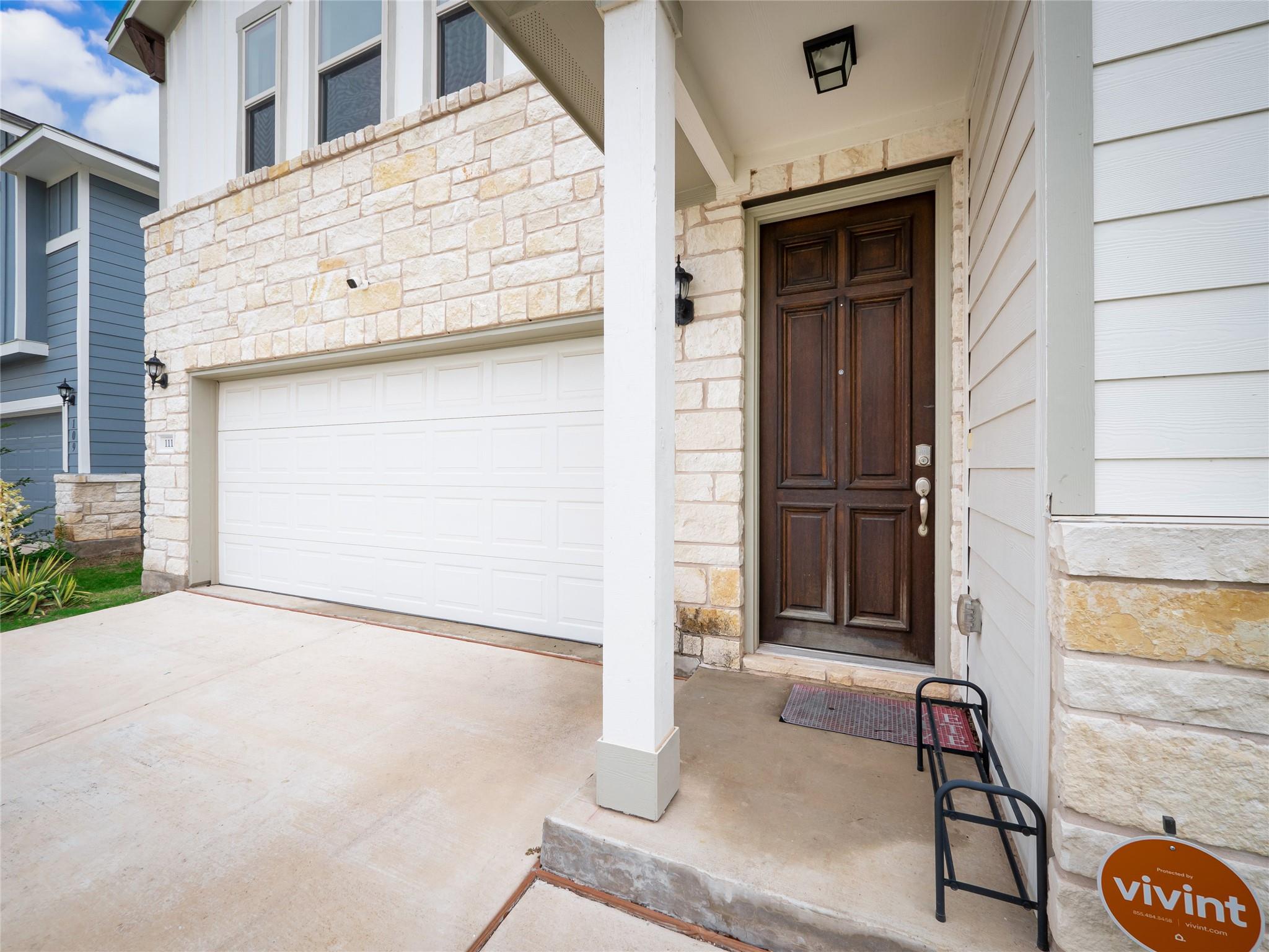 111 Lyrebird LN