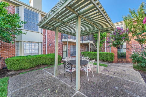 Photo of 7920 Rockwood LN #203, Austin, TX 78757 (MLS # 7377593)