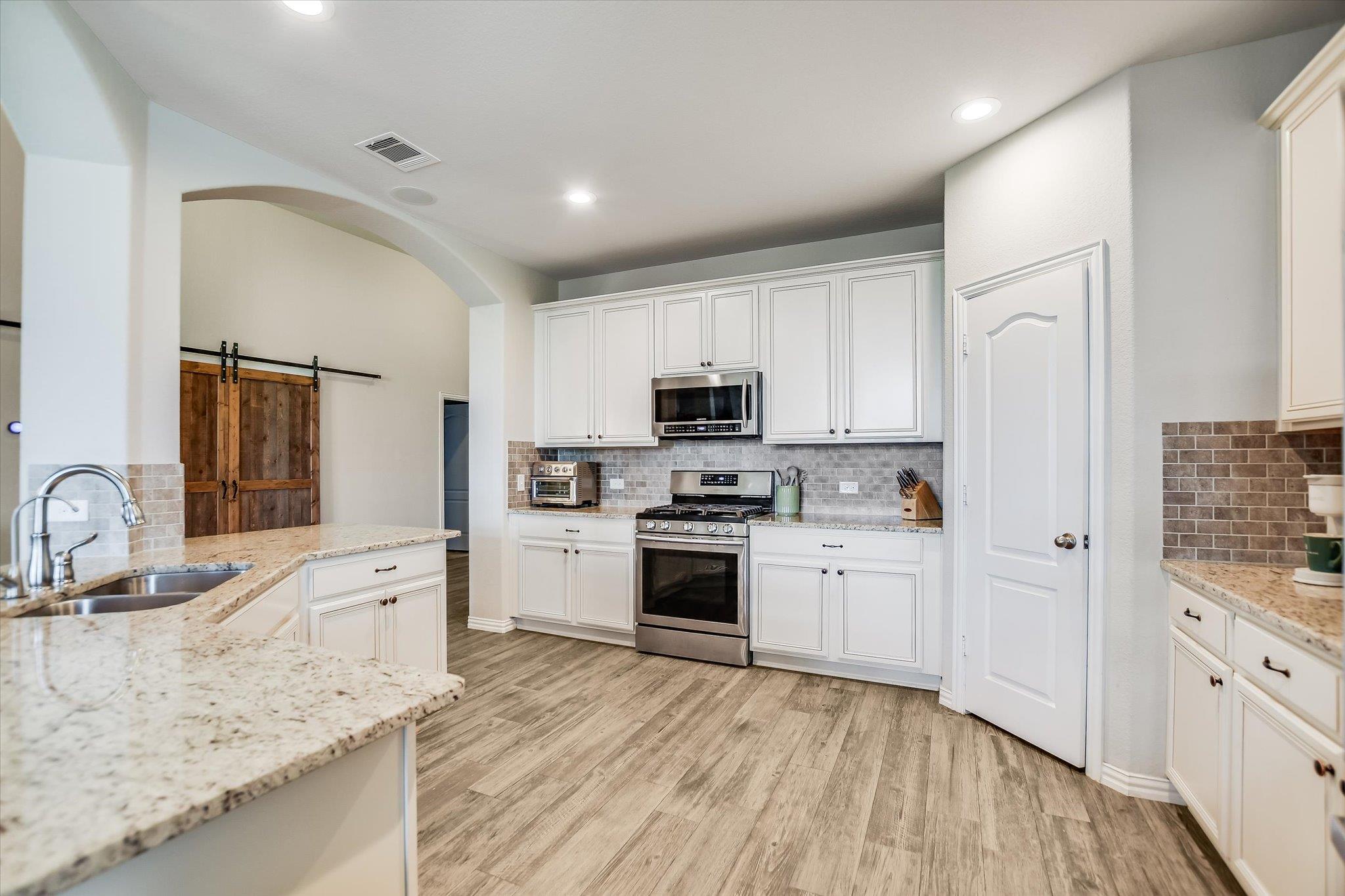8356 Paola ST