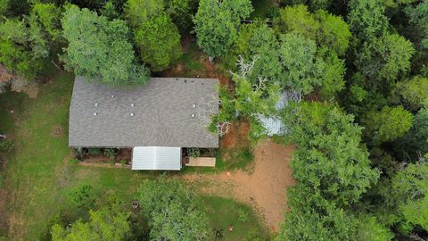 A home in Smithville