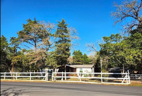 A home in Smithville