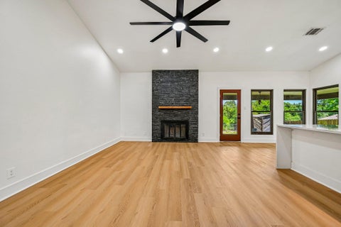Tiny photo for 1408 Gatlinburg DR, Pflugerville, TX 78660 (MLS # 7936342)