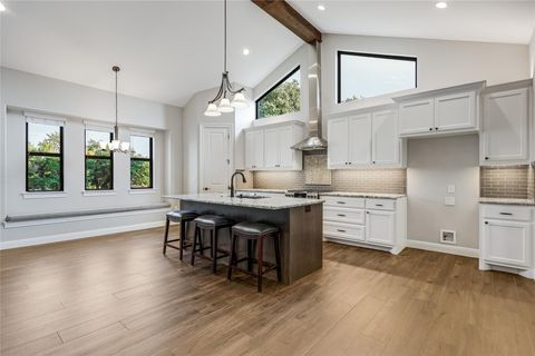 Tiny photo for 112 Venture BLVD S, Point Venture, TX 78645 (MLS # 5329753)