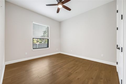 Tiny photo for 112 Venture BLVD S, Point Venture, TX 78645 (MLS # 5329753)