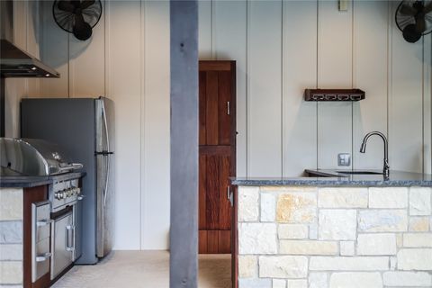 Tiny photo for 112 Venture BLVD S, Point Venture, TX 78645 (MLS # 5329753)