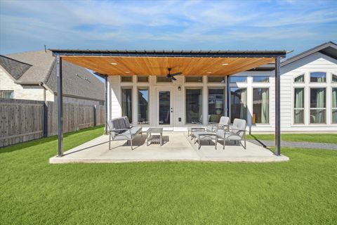 Tiny photo for 16709 Christina Garza DR, Manor, TX 78653 (MLS # 6065994)