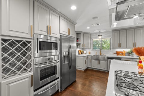 Tiny photo for 8500 Adirondack CV, Austin, TX 78759 (MLS # 5385358)