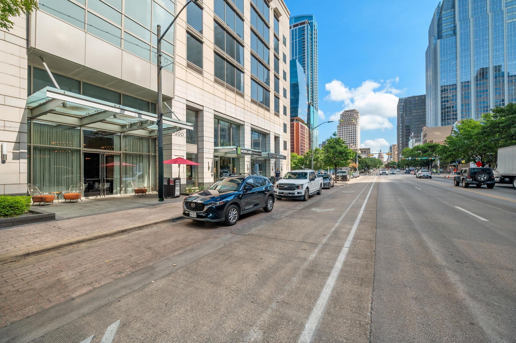 200 Congress Ave 13A