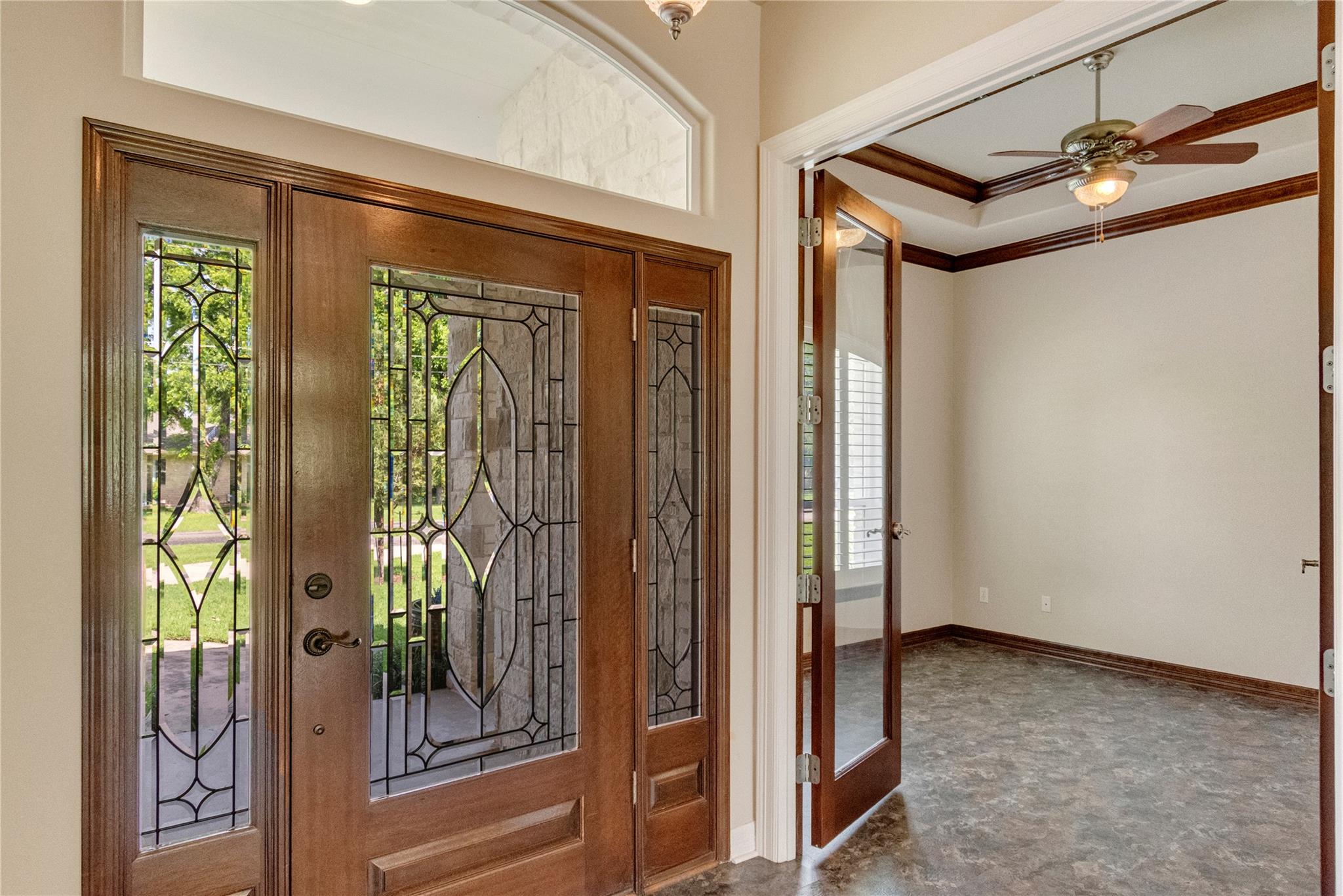 307 E Pheasant RD