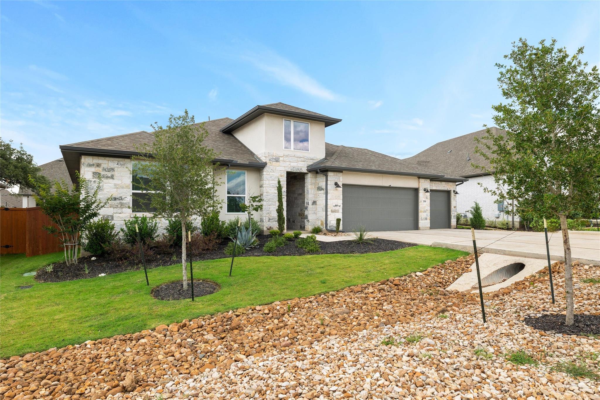 286 Canal DR