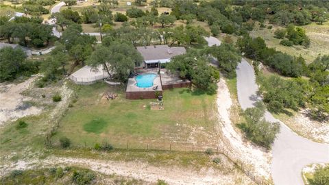 110 Longhorn LN Dripping Springs TX 78620