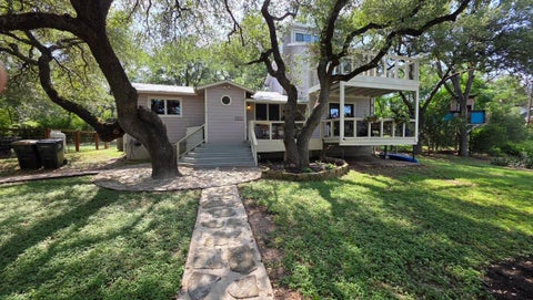 Photo of 2802 De Soto DR, Austin, TX 78733 (MLS # 4506283)