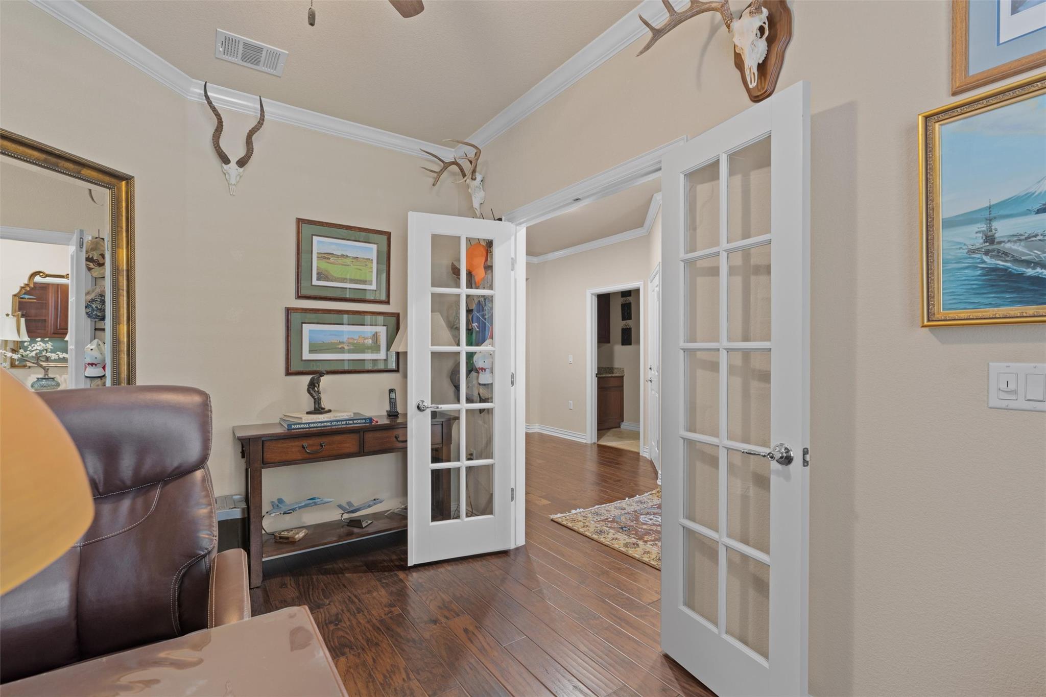 208 Duck Creek LN