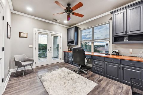 Tiny photo for 22000 Briarcliff DR, Spicewood, TX 78669 (MLS # 9086007)