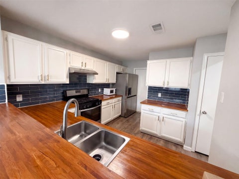 Tiny photo for 6305 Weeks CV, Austin, TX 78727 (MLS # 5584661)