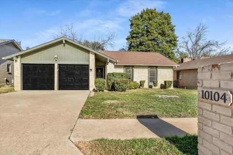 10104 Woodland Village DR Austin TX 78750