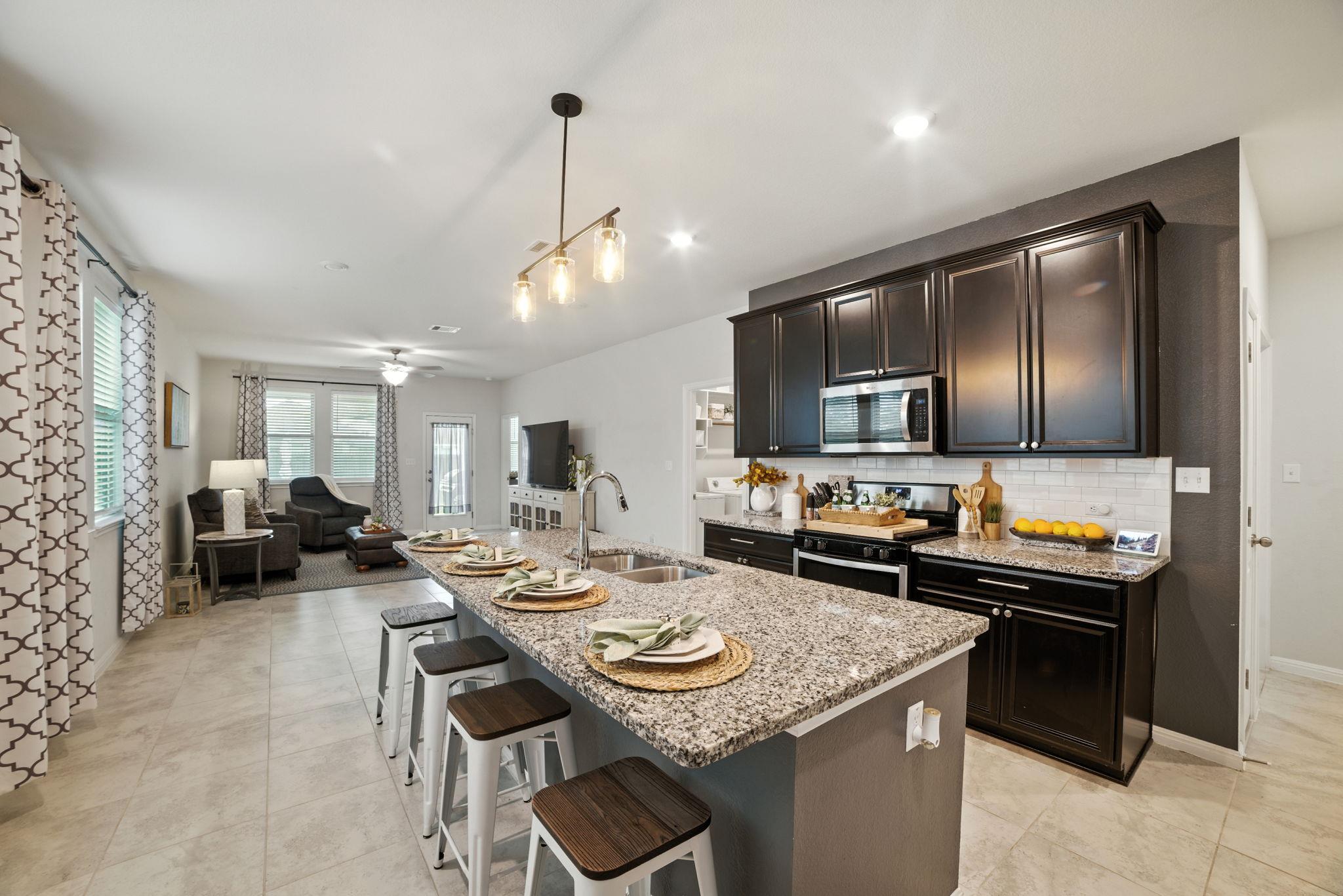 324 Mountain Valley ST