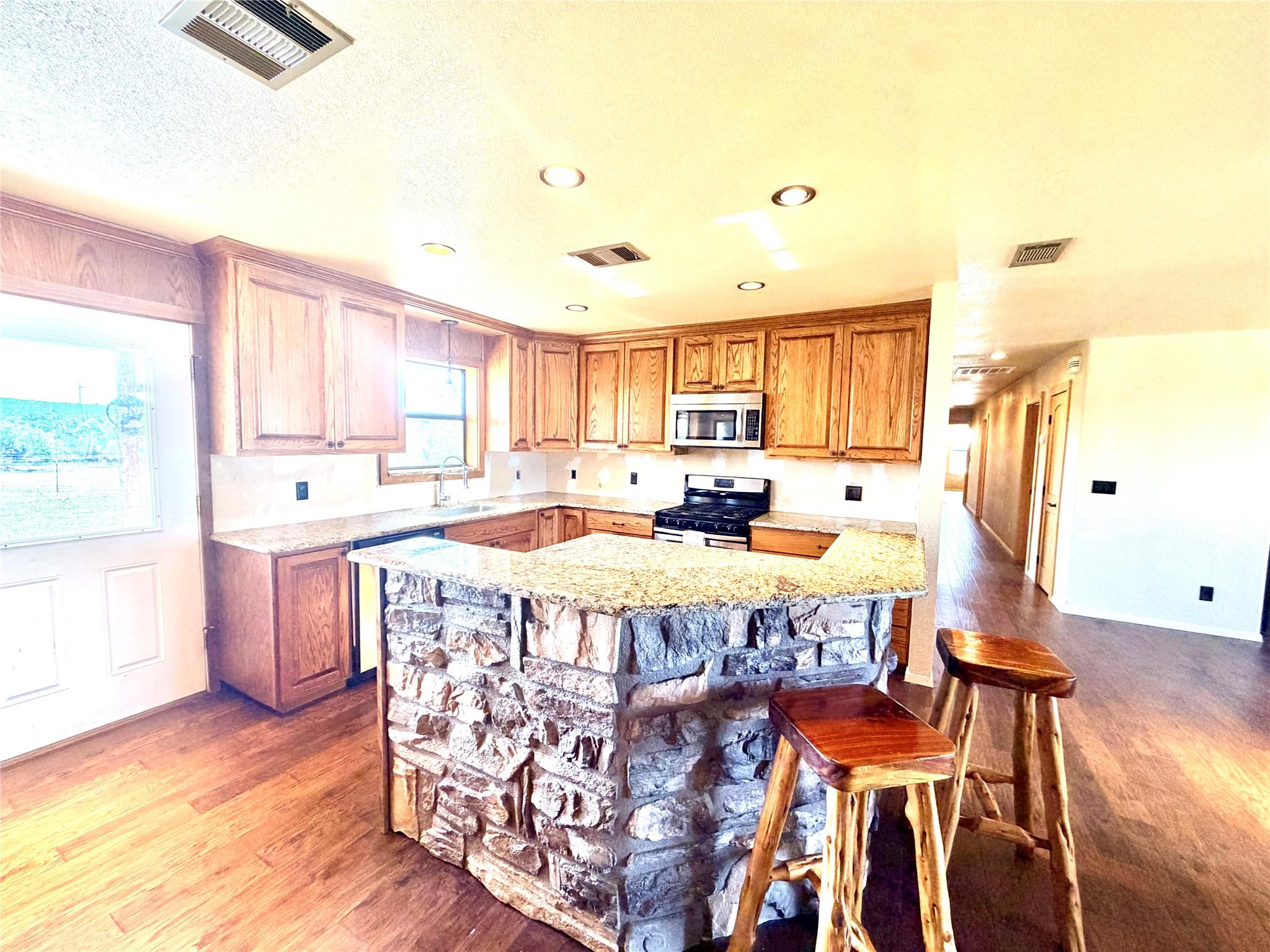 211 Fm 3023 S