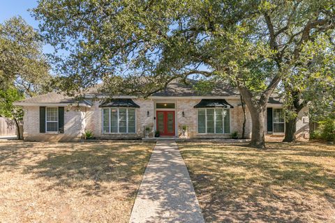 Photo of 7403 W Rim DR, Austin, TX 78731 (MLS # 4171488) Photo of 7403 W Rim DR, Austin, TX 78731 (MLS # 4171488)