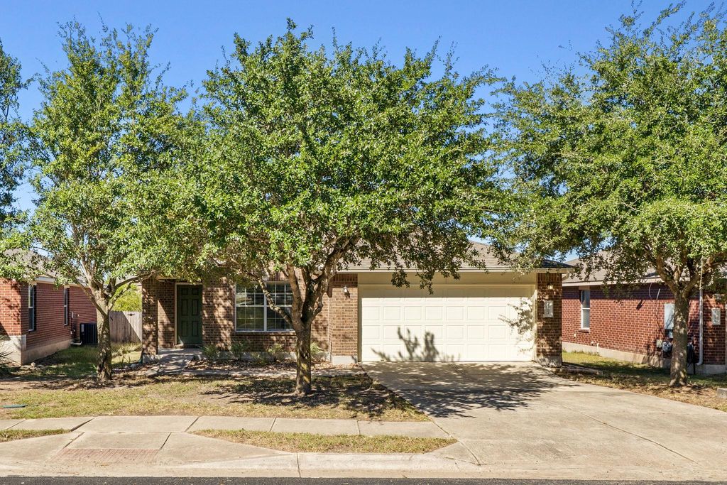 Photo for 11704 Gaelic DR, Austin, TX 78754 (MLS # 5617036)