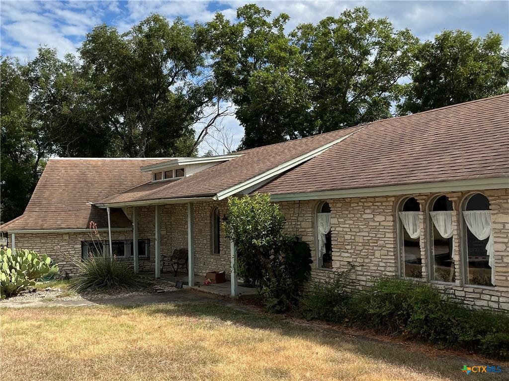 4009 N Highway 183