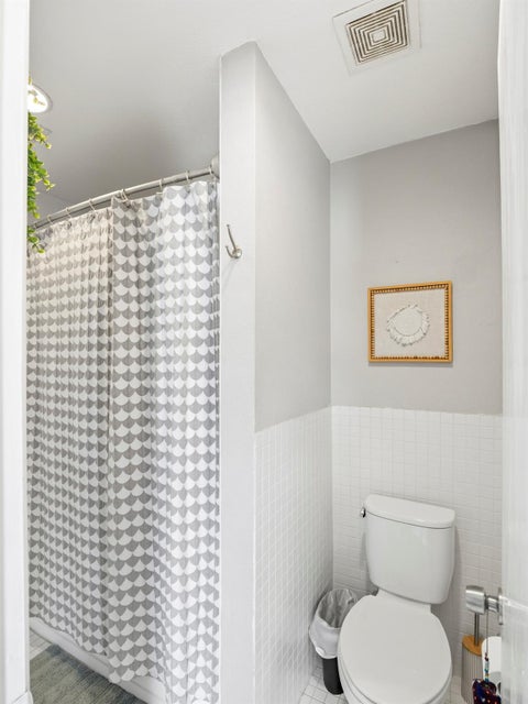 Tiny photo for 512 Eberhart LN #204, Austin, TX 78745 (MLS # 8825185)