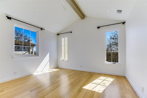 listing image 30