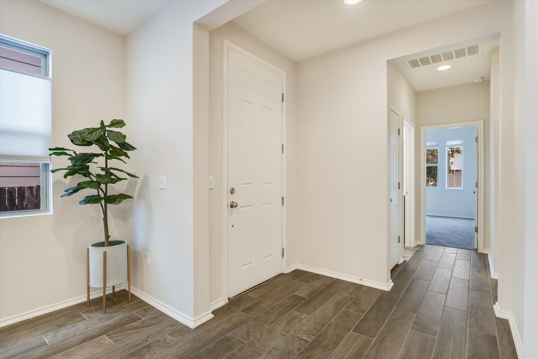 2017 Crimson Rosella TRL